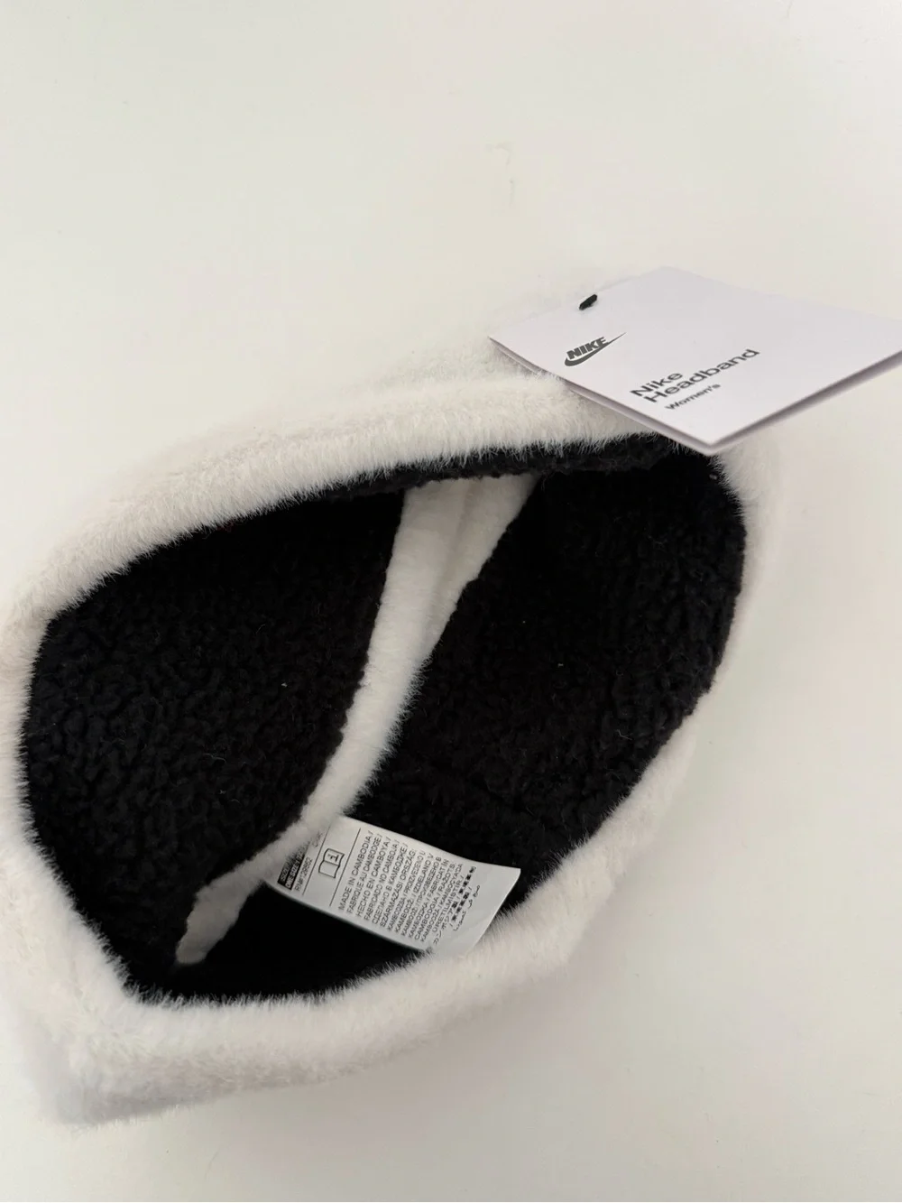 NWT Nike Faux Fur Headband